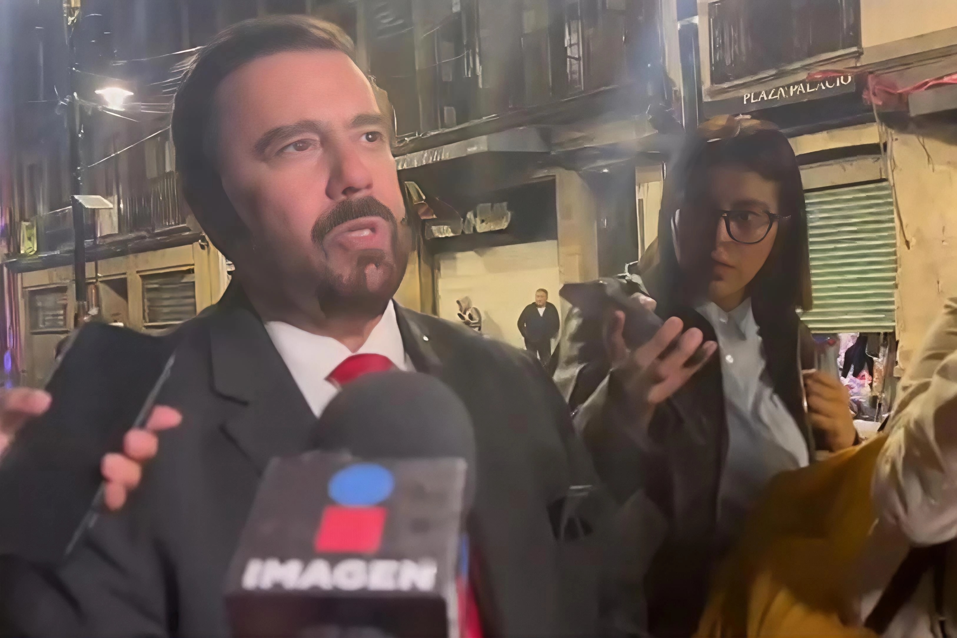 Sheinbaum y gasolineros pactan tope de $28 al diésel