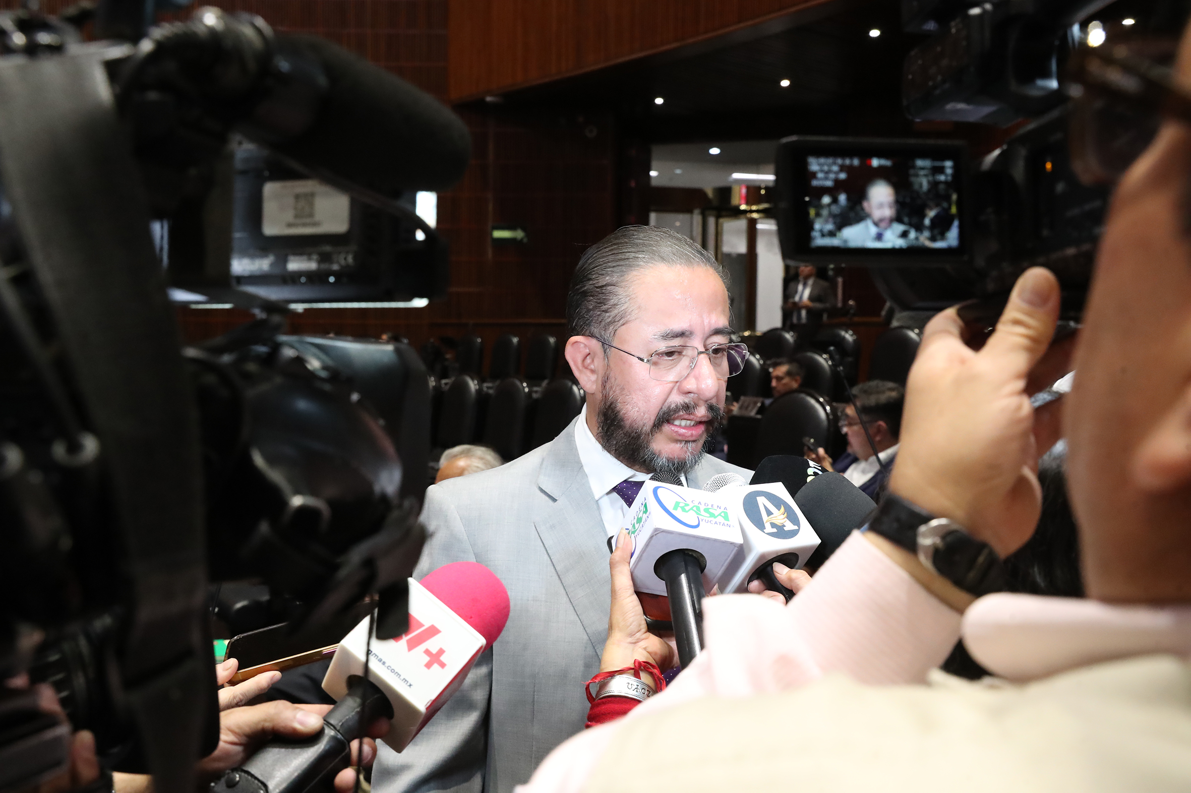 En desafuero de "Alito" no hay persecución política: Hugo Eric Flores