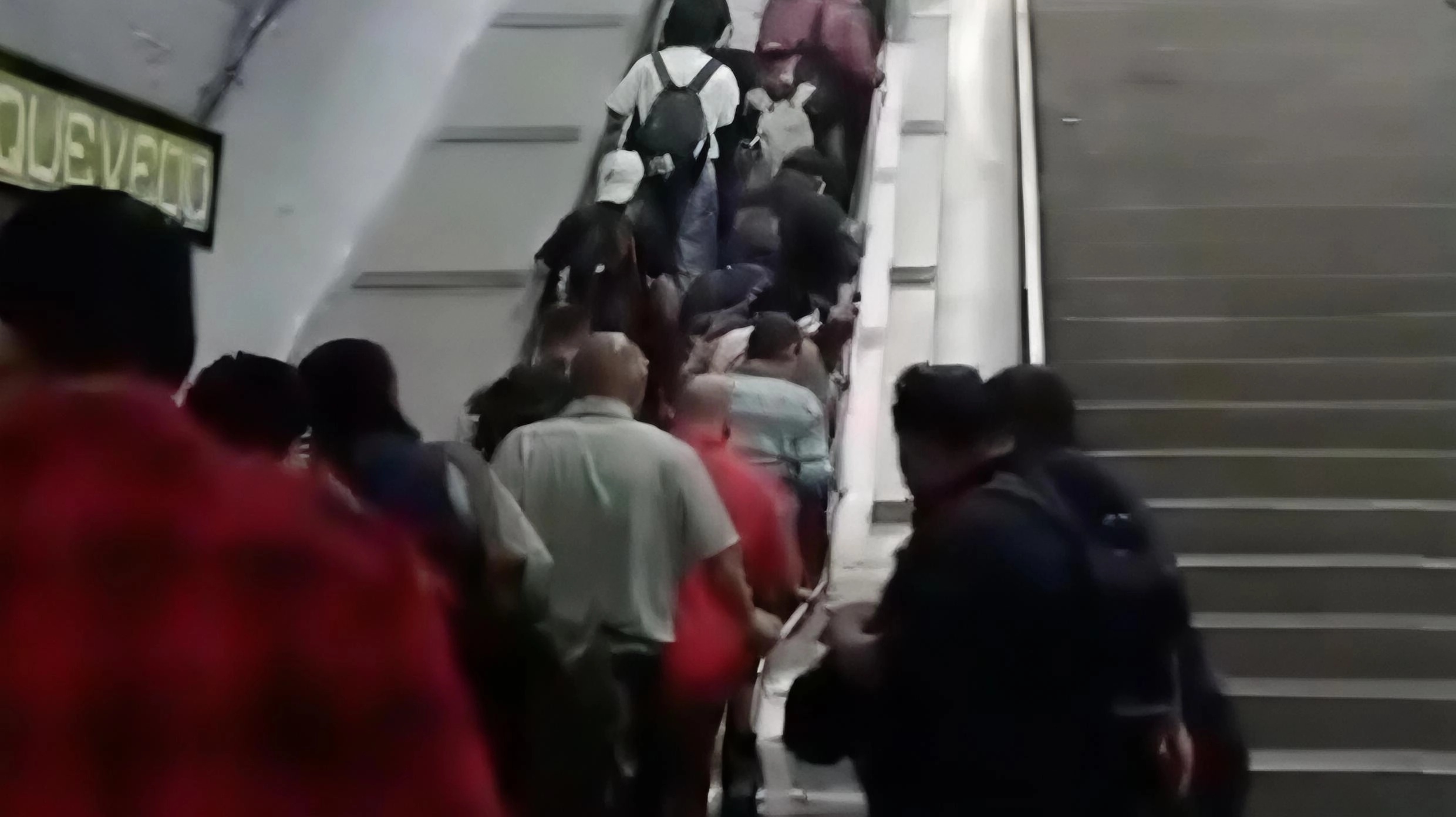 11 lesionados en estación del Metro