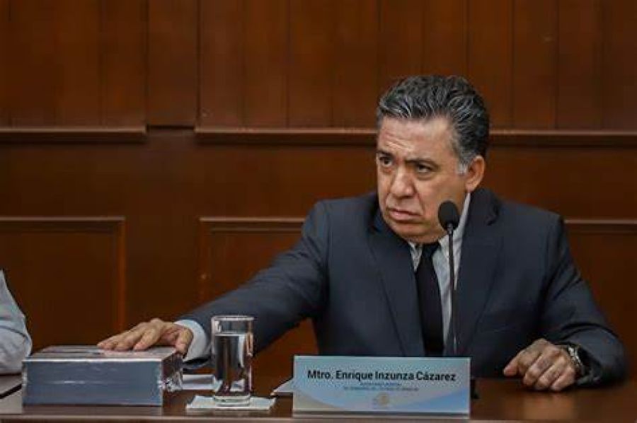 Senador Enrique Inzunza niega buscar cooperación con EU; se ‘refugia’ en Badiraguato