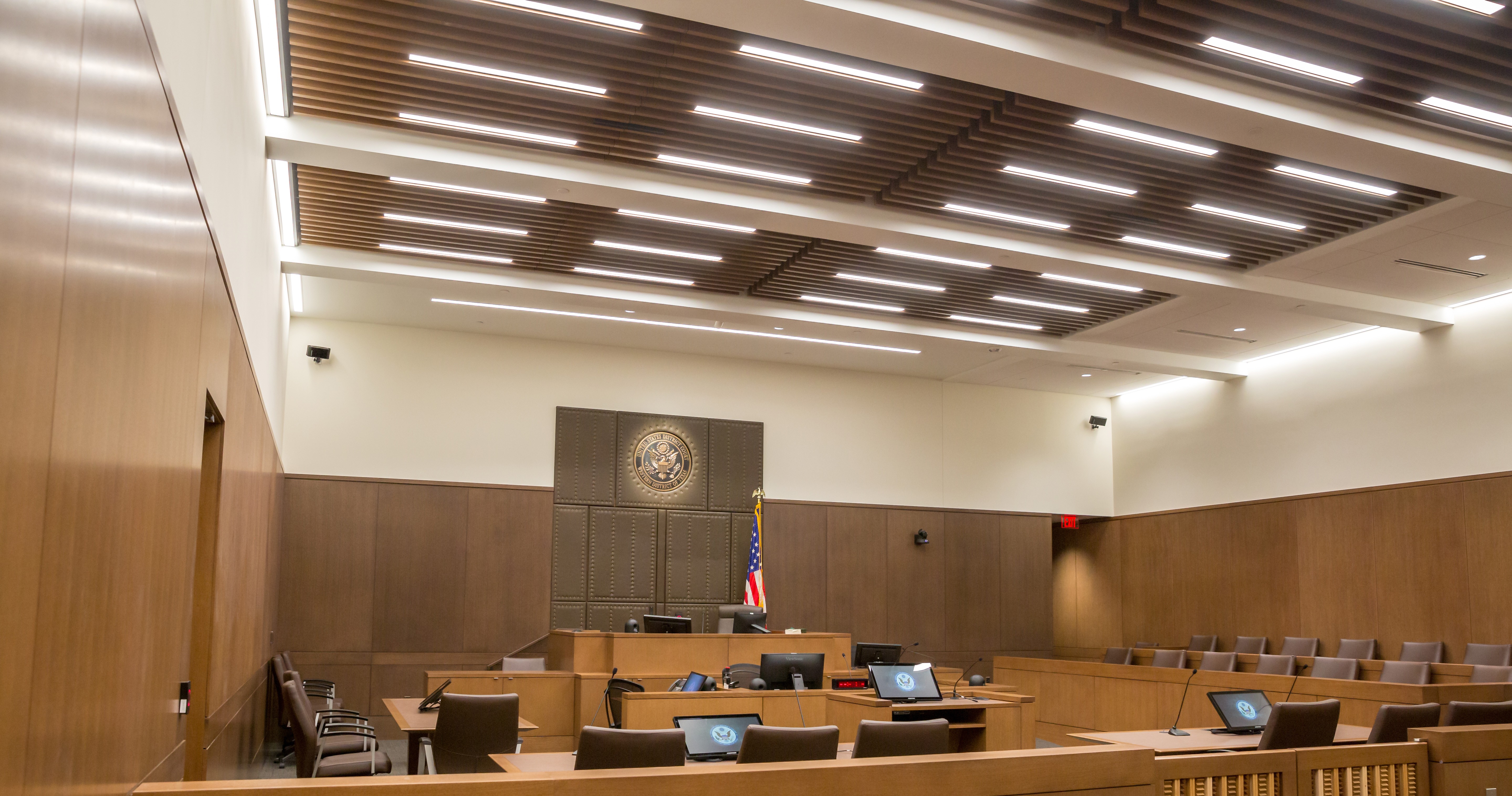 Sujeto en Texas es declarado culpable por tráfico de armas a gran escala para La Familia Michoacana