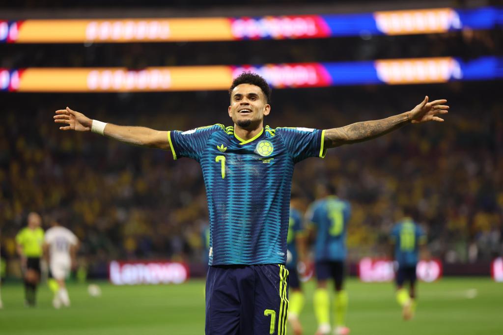 Colombia juega casi de local y le gana a Uzbekistán