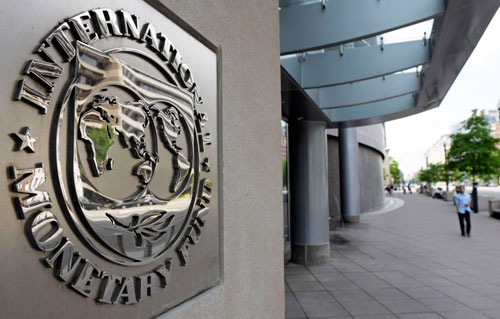 FMI advierte a México: Debe acelerar 'ajuste' fiscal para bajar la deuda