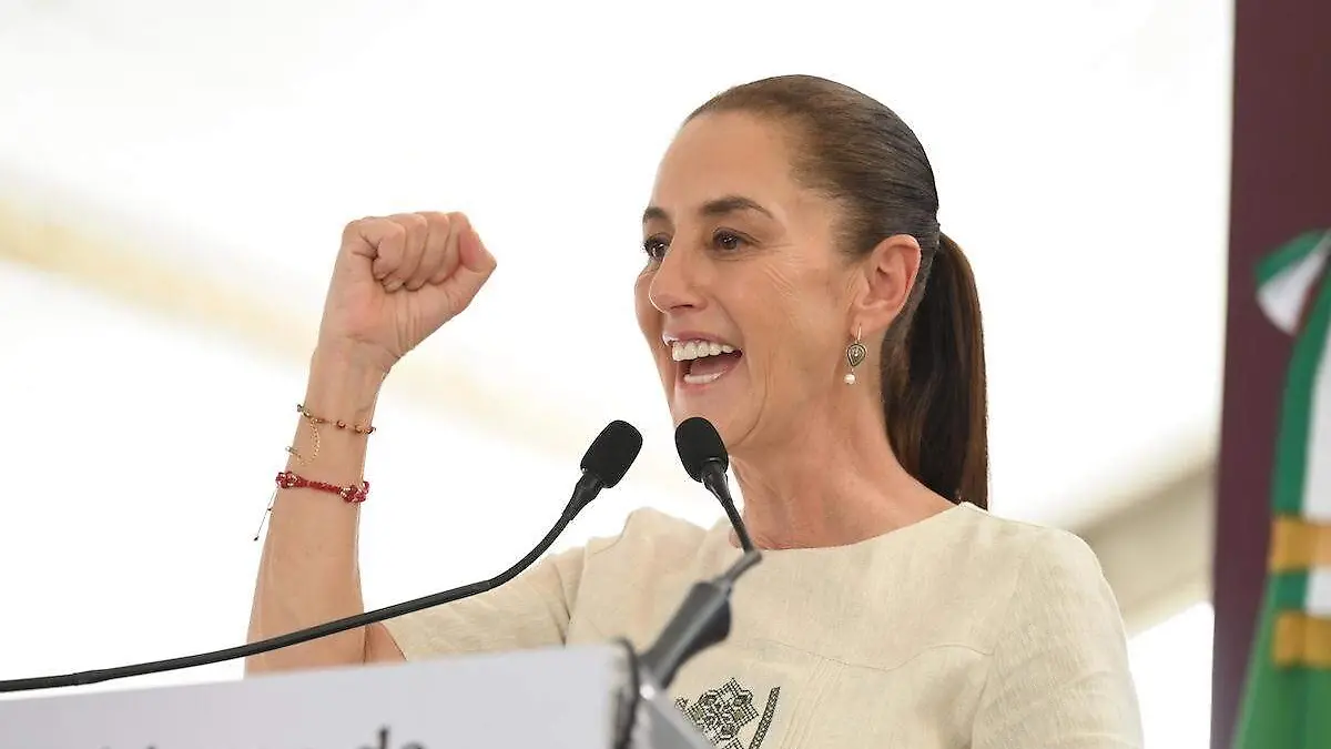 Sheinbaum promete resolver demanda de aumento salarial en el IMSS
