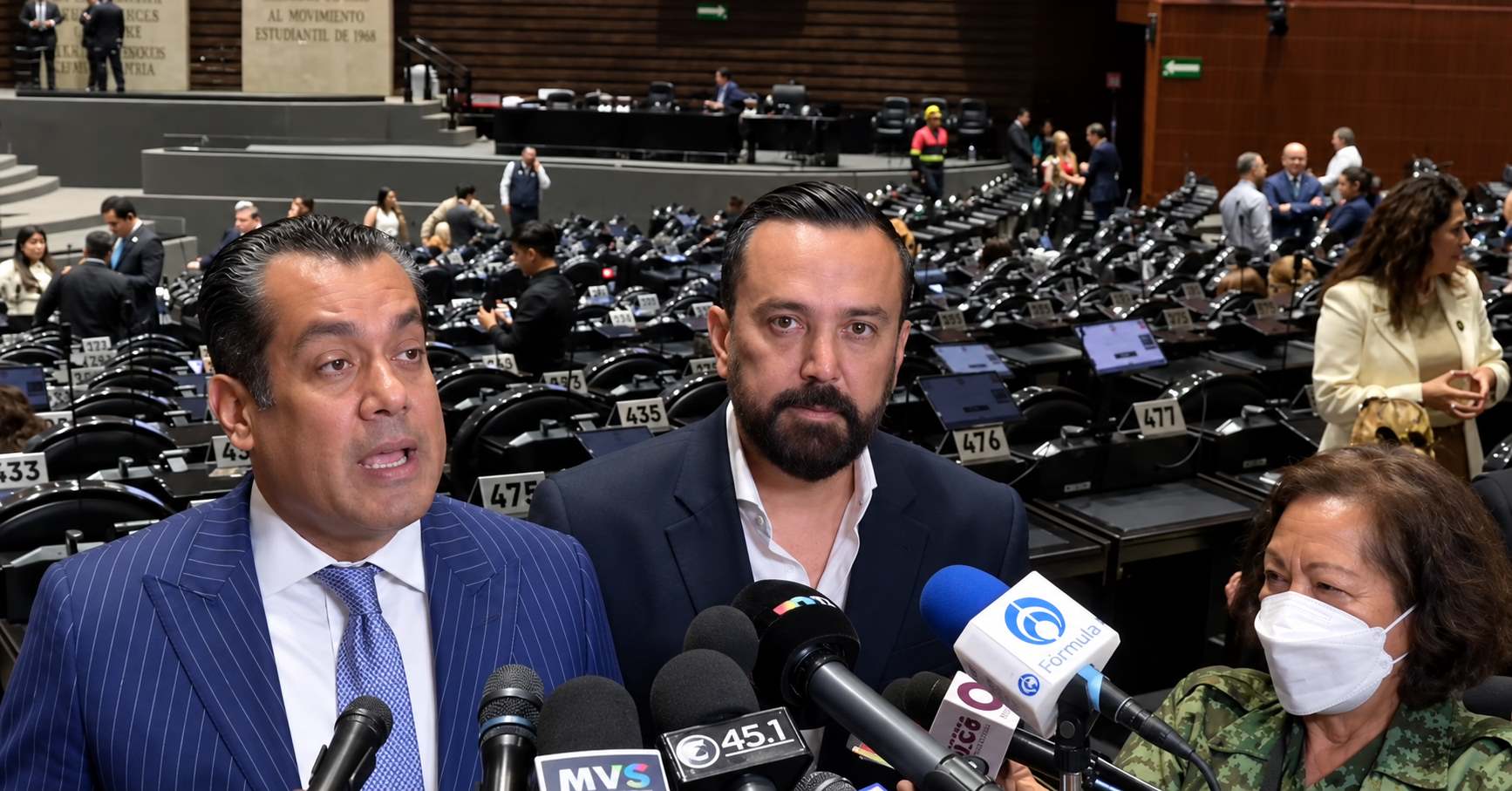 Arturo Ávila y Gutiérrez Luna pretenden crear comisión especial que investigue publicaciones en redes de cara a 2027