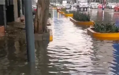 Fuertes lluvias y granizadas azotan sur de CDMX