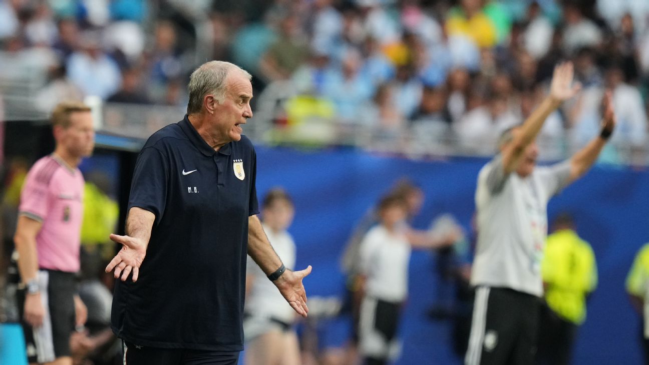 Arabia y Uruguay reparten puntos en debut mundialista