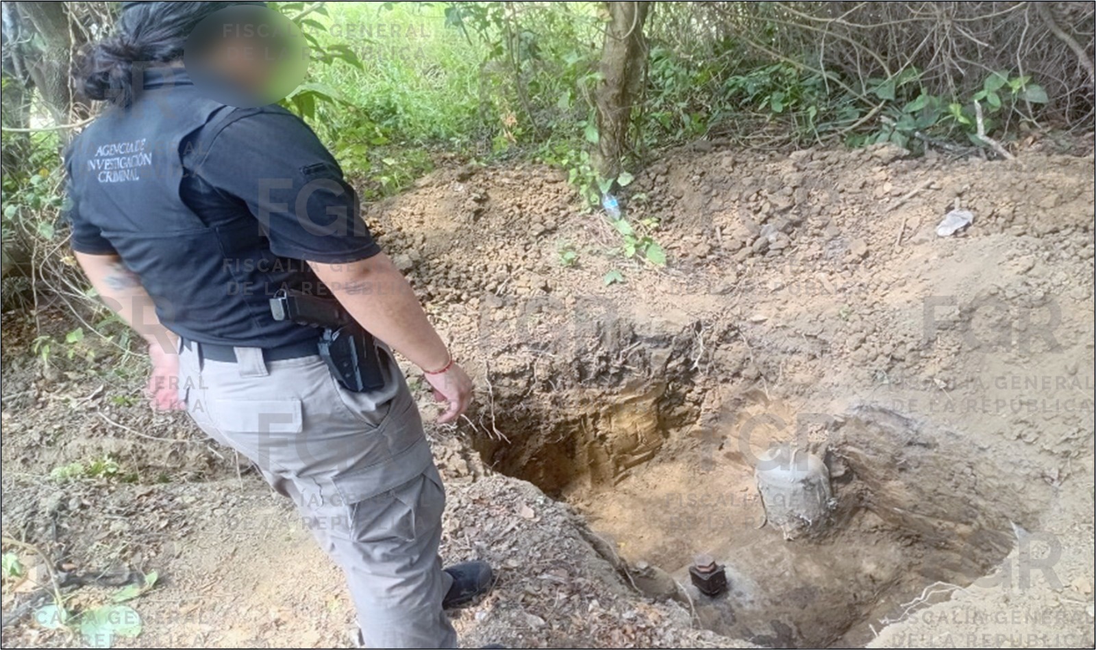 FGR asegura e inhabilita toma clandestina de Pemex en José Azueta, Veracruz