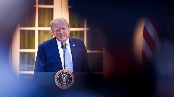 La Casa Blanca niega el acceso a CNN, a MS NOW y a Politico tras el “veto” de Trump