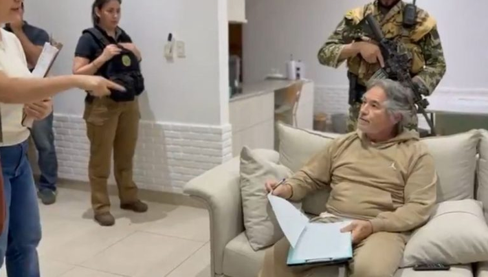 Rompe el silencio Hernán Bérmudez Requena desde El Altiplano