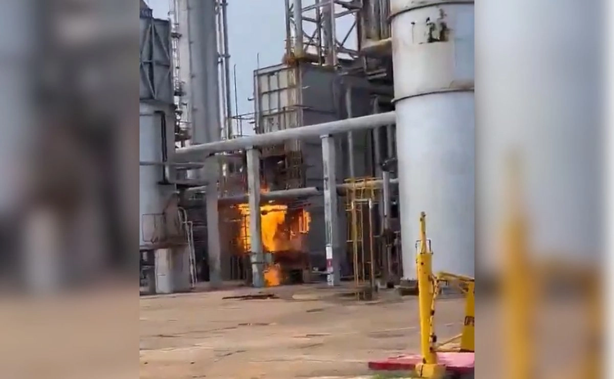 Nuevo incendio en planta de Pemex; ahora fue Cosoleacaque, en Veracruz